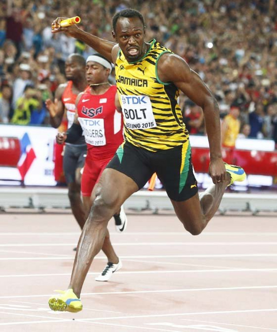 Usain Bolt sigue contando los oros de tres en tres