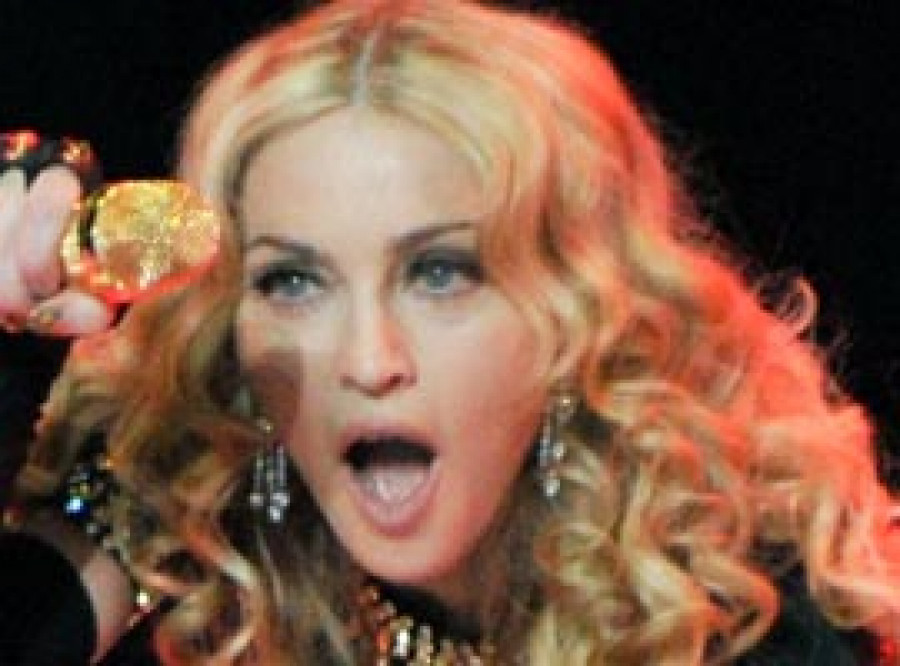 Madonna denuncia que las canciones filtradas a la red son maquetas inacabadas