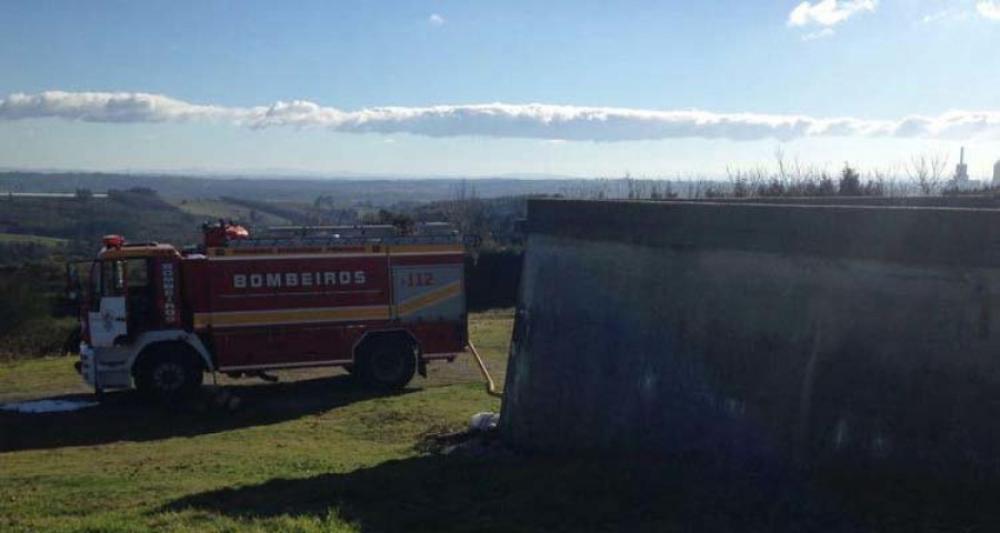 Carral inicia el trasvase de agua a la urbanización Monte Xalo