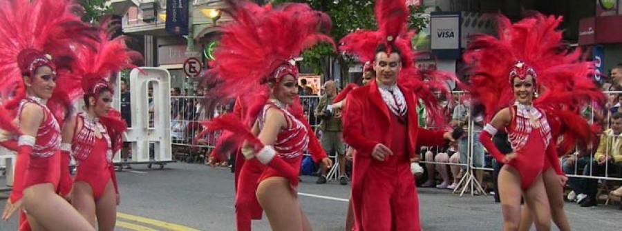 Los carnavales tradicionales  de Galicia se juntan para una celebración en el Obradoiro