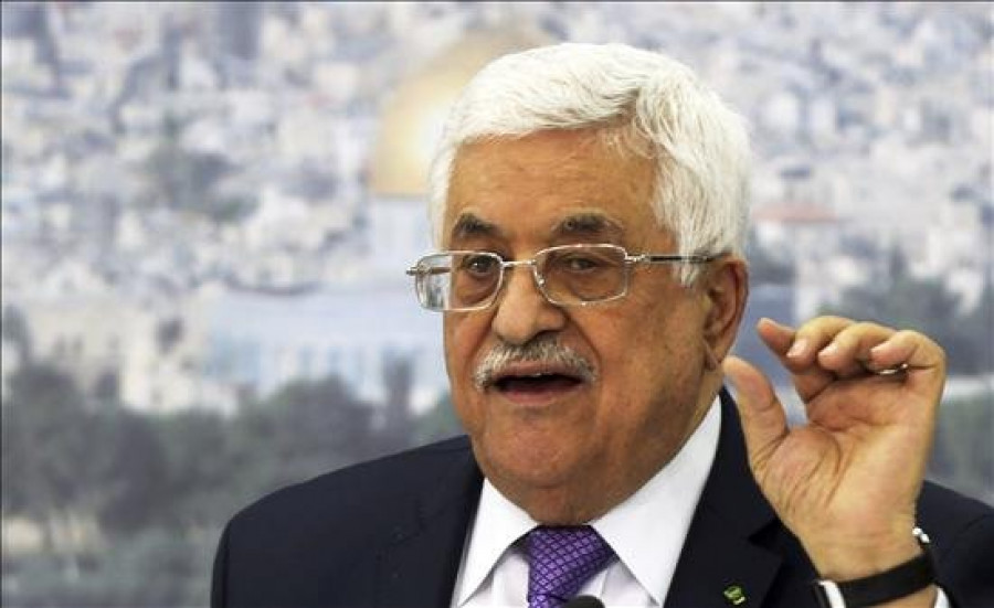 Mahmud Abás debate con el emir catarí sobre los esfuerzos para un alto el fuego en Gaza