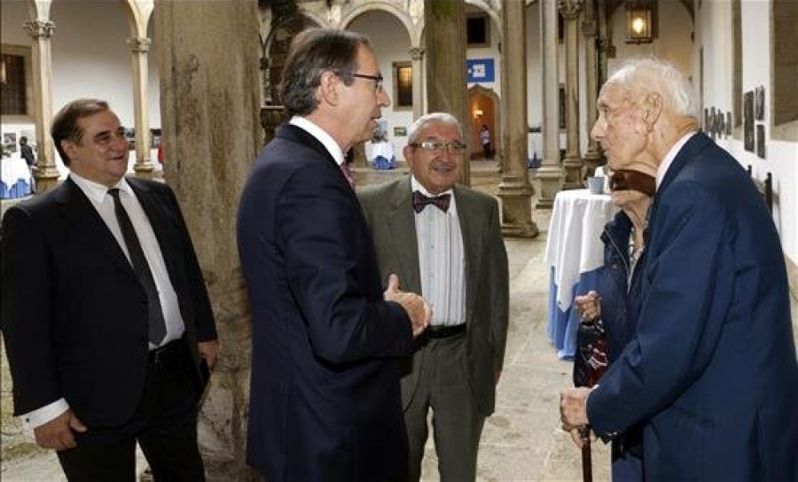 Fallece el periodista Alejandro Armesto, que fue director gerente de la Agencia EFE