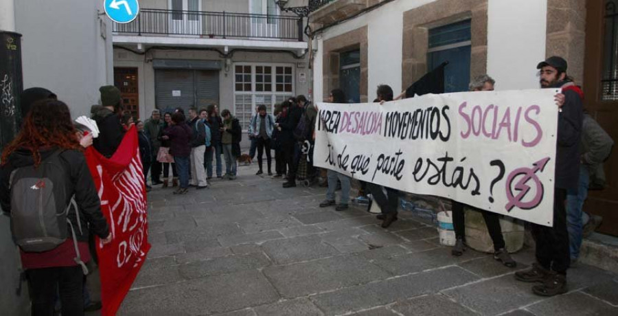 El Consistorio inicia los trámites para recuperar los terrenos de la Comandancia en manos de los okupas