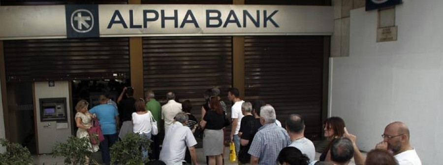 Grecia entra en la prórroga de corralito con los bancos al borde del colapso