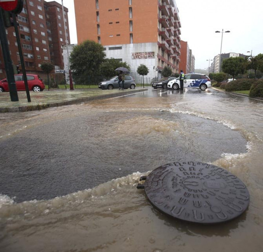 Protección Civil alerta de viento y oleaje en el fin de semana en Galicia