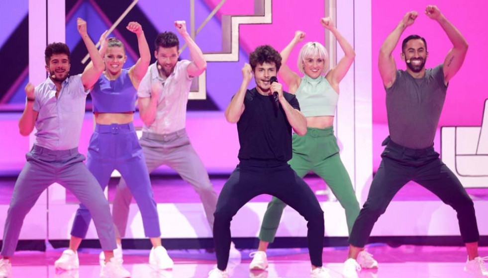Miki lleva la charanga a Eurovisión y pone a bailar a los europeos (y australianos)