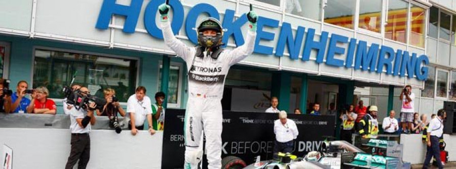 Rosberg prolonga la fiesta
