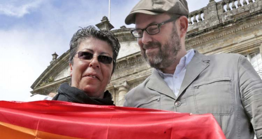 Asociaciones del colectivo trans denuncian la visita del autobús de Hazte Oír a Santiago