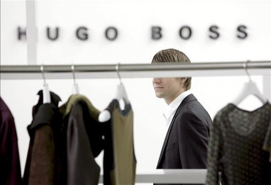 Hugo Boss multado con 1,6 millones por la muerte de un niño en un probador