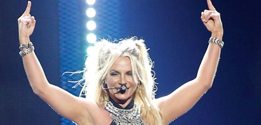 Los rumores apuntan a que Britney Spears sale con su entrenador