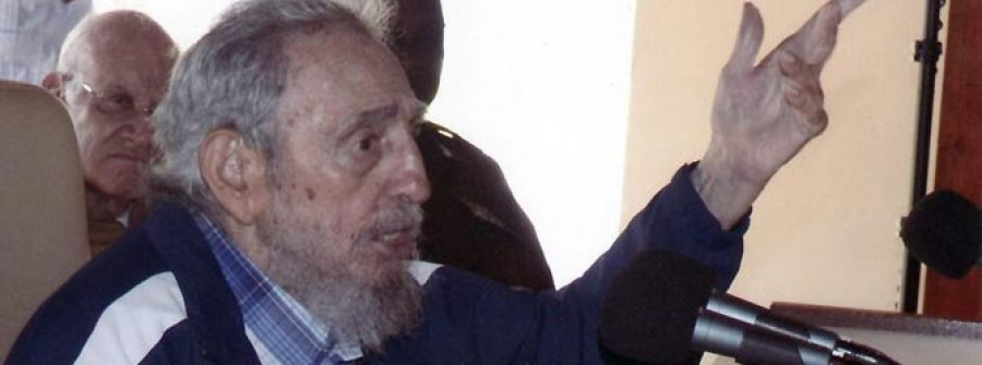 Fidel Castro aparece de nuevo en un acto público por segunda vez en una semana
