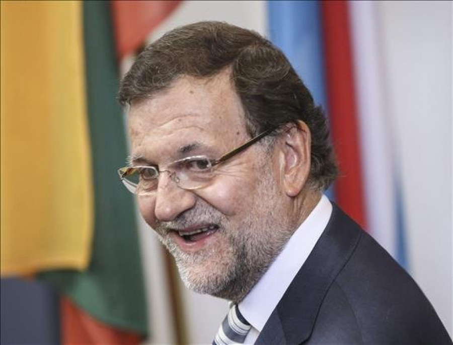 Rajoy, optimista ante las expectativas de Arias Cañete y De Guindos en la UE