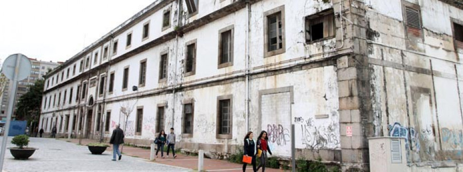 PSdeG denuncia el deterioro de la fábrica de Tabacos a la espera de rehabilitación