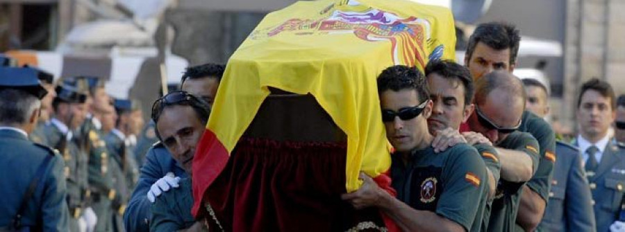 El coruñés al que rescataron ensalza el heroísmo de los guardias civiles