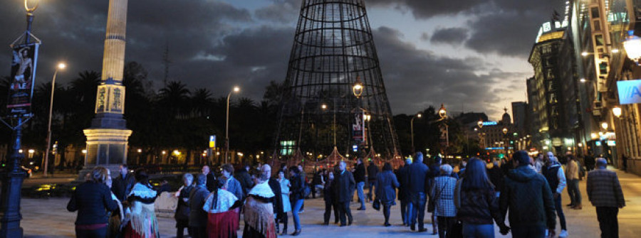 Las luces navideñas iluminarán las calles coruñesas a partir del viernes