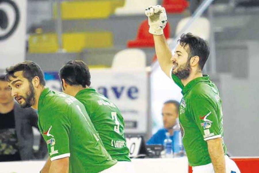 Glorioso estreno del Liceo, que goleó al Asturhockey