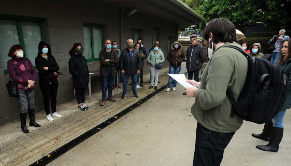 Vecinos de A Coruña exigen la intervención del Gobierno local ante la ocupación de viviendas