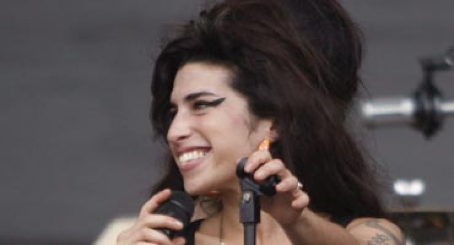 El exmarido de Amy Winehouse, ingresado por una sobredosis de alcohol y drogas