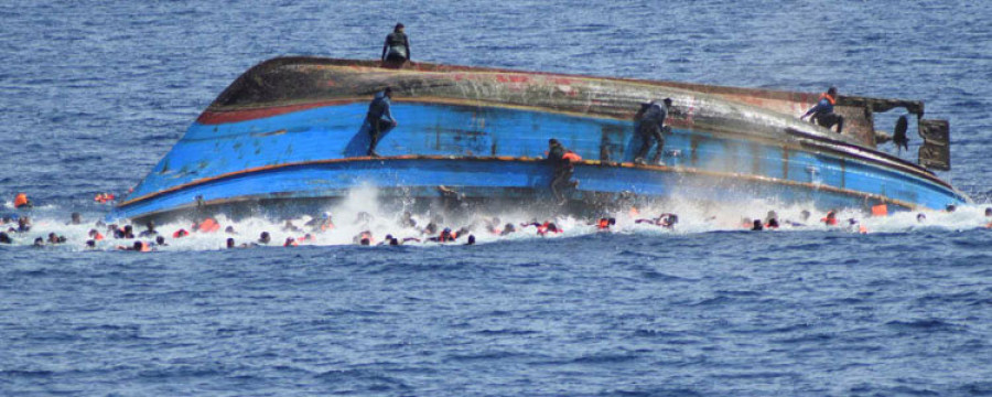 Al menos 900 personas perdieron la vida esta semana en los últimos naufragios en el Mediterráneo