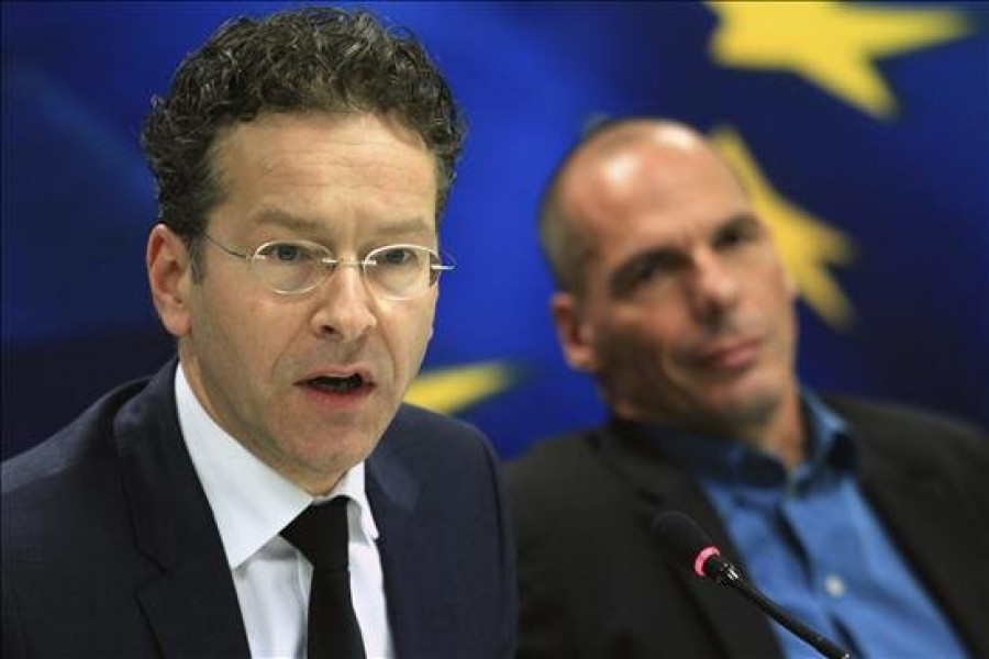 Dijsselbloem responde con una negativa a la carta de Atenas sobre la prórroga