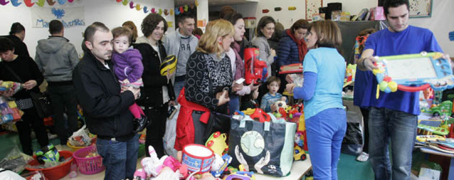 La solidaridad se encuentra en los mercadillos navideños