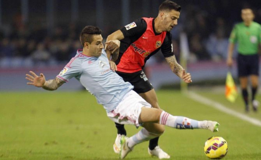 Hugo Mallo tilda de “vital” la visita celeste al Levante