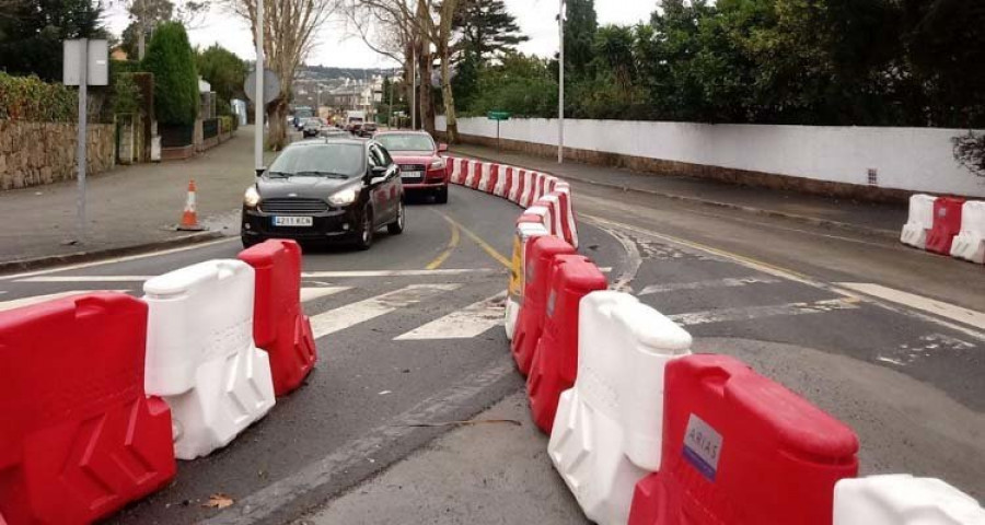 Oleiros culpa a los conductores de las colas de tráfico en Santa Cristina