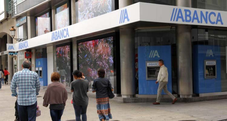 Abanca se consolida como la entidad  
líder en fidelidad entre las empresas