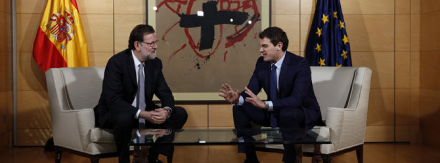 Rajoy plantea a  C’s cinco grandes pactos de estado para la legislatura