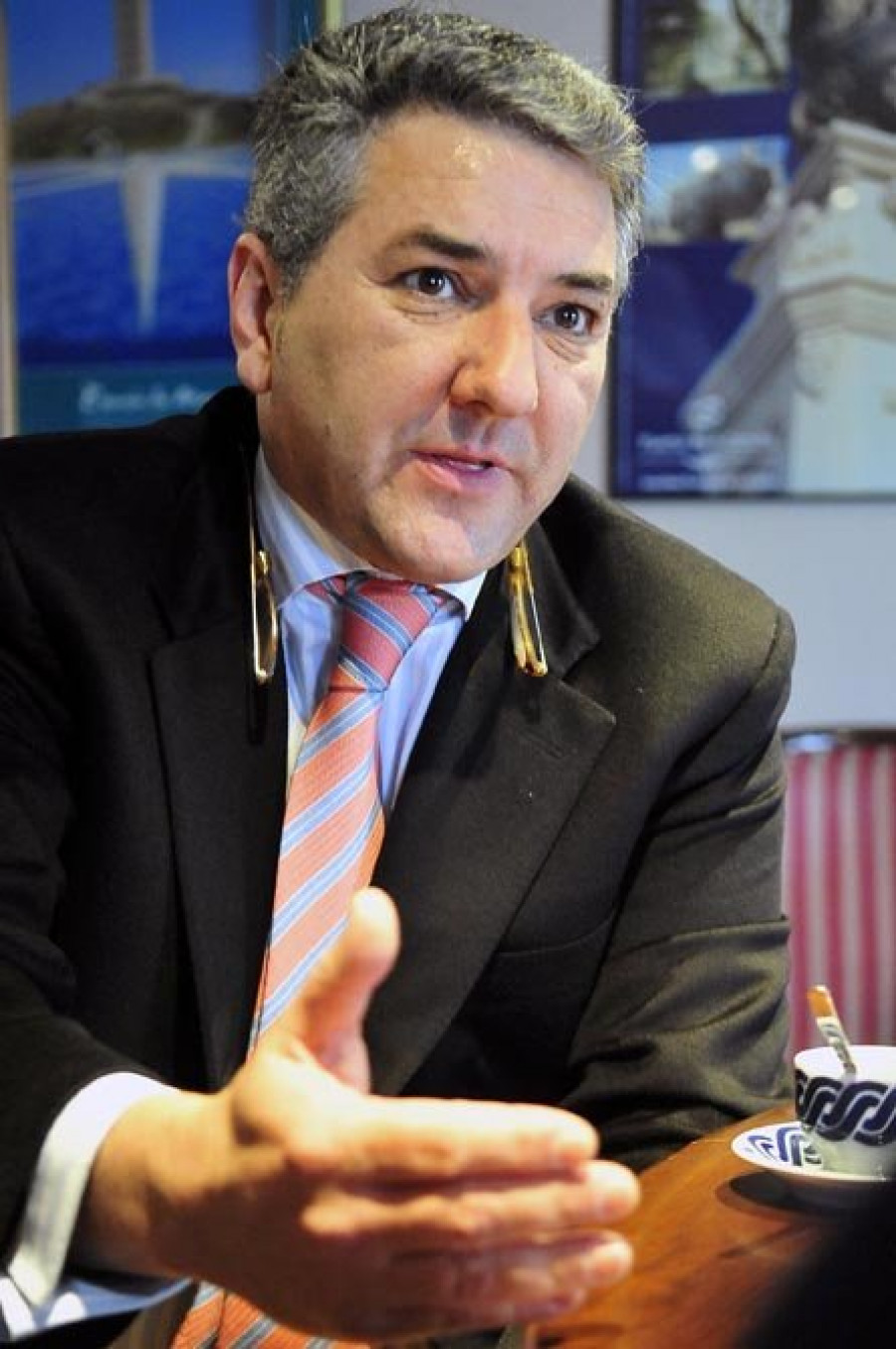 “Rodríguez Cebrián jamás ha puesto un euro en Unión Coruñesa”