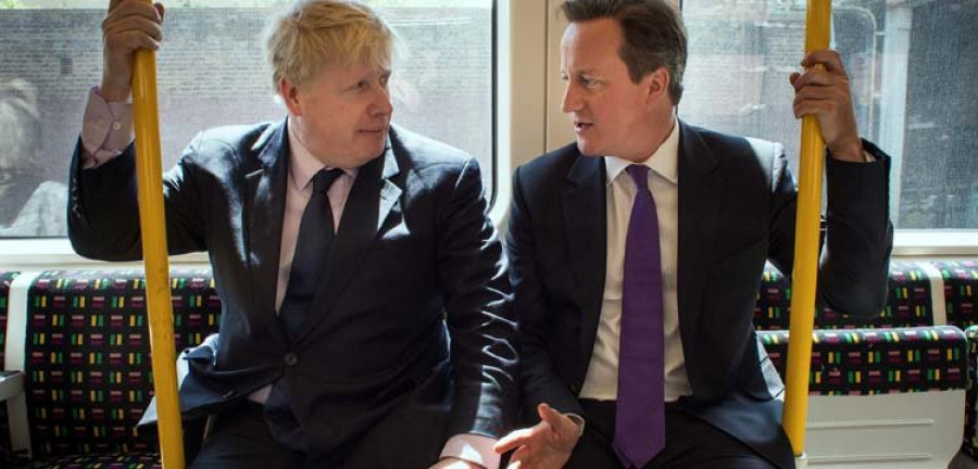 Cameron renuncia a su cargo y delega en otro el nuevo destino del Reino Unido