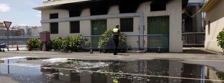 Un incendio en un transformador deja sin luz a gran parte del centro