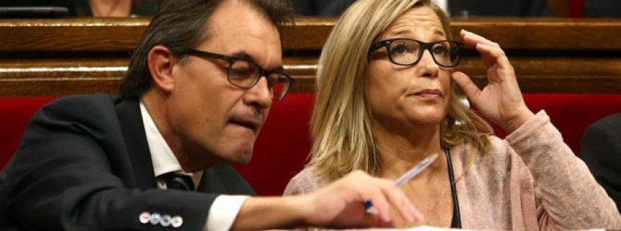 La vicepresidenta catalana afronta  la querella con “orgullo” por el trabajo del 9-N