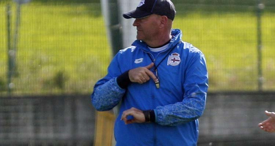 Pepe Mel: “Los equipos no son ni al gusto ni de espaldas al entrenador”