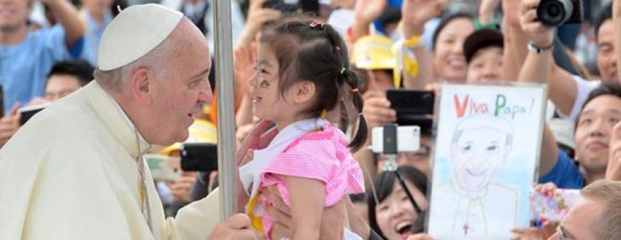 El papa tiende la mano a China para iniciar relaciones