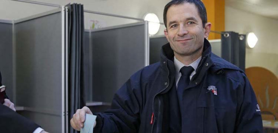 Hamon y Valls se disputarán  la candidatura de la izquierda francesa a la Presidencia