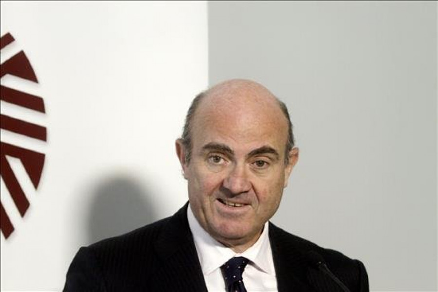 De Guindos dice que la valoración del coste de la crisis dependerá de la venta de Bankia