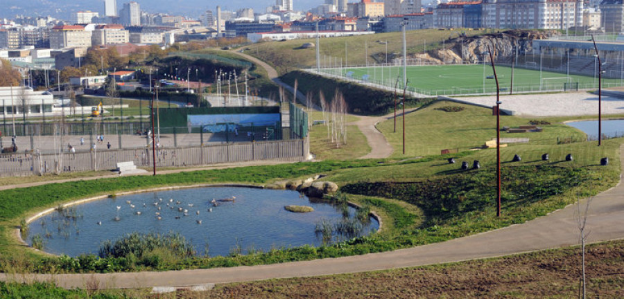 El parque de Adolfo Suárez sigue sin estar abierto casi tres meses después de la visita del alcalde