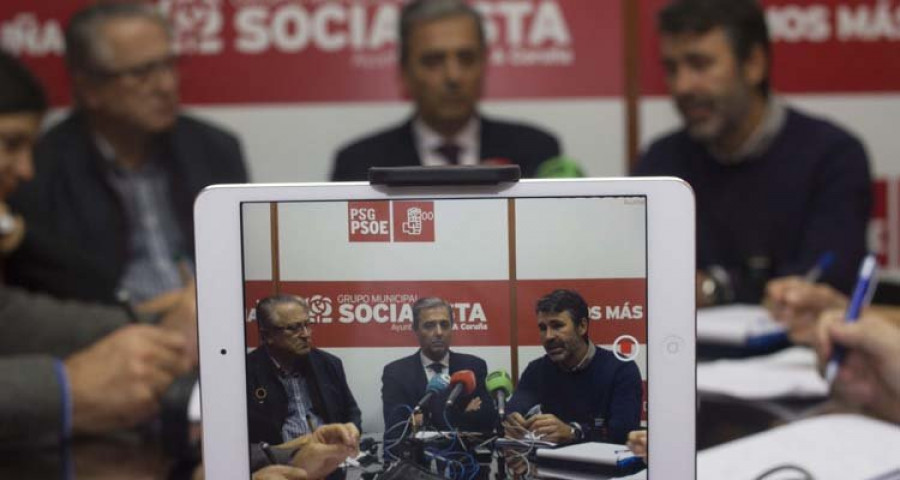 El PSOE propone crear un consorcio para definir el futuro de los muelles