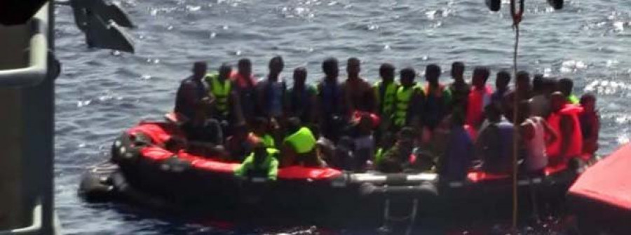 La guardia costera griega rescata a más de 700 inmigrantes en 48 horas