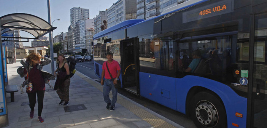 La Xunta varía su plan para no retrasar más el acceso del transporte interurbano