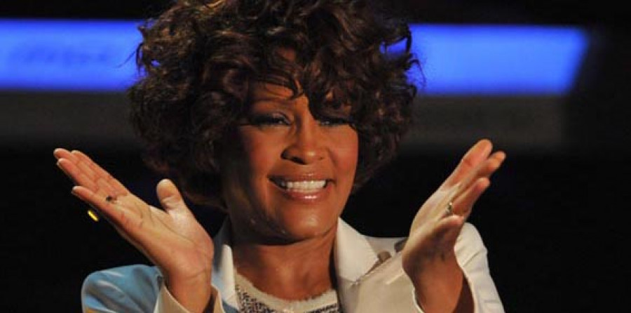 El FBI publica cartas de fans obsesionados con Whitney Houston