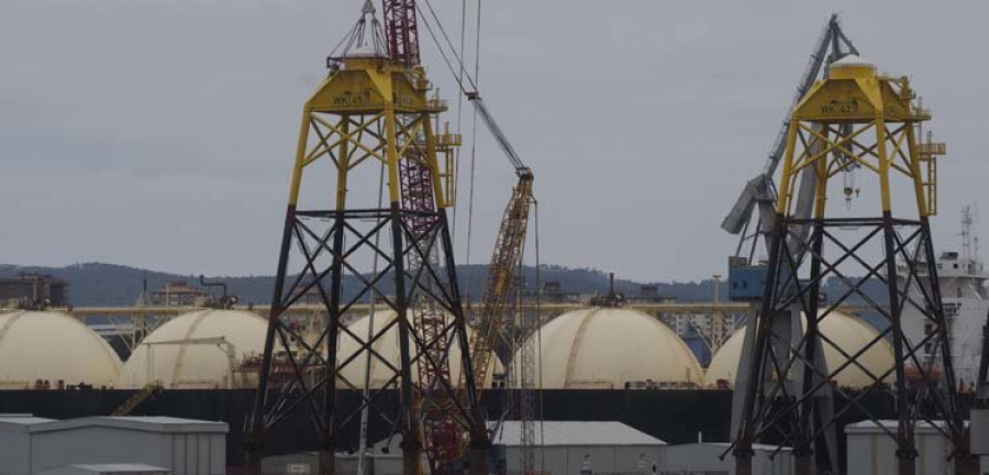 Completado el primer embarque de una jacket en Navantia Fene