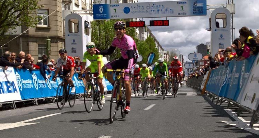 La comarca de Santiago pone el punto de arranque a la carrera