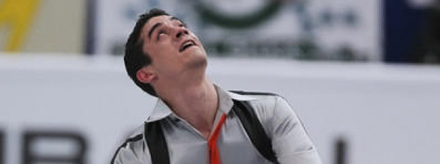 Javier Fernández gana en Moscú y  se clasifica para la final del Grand Prix