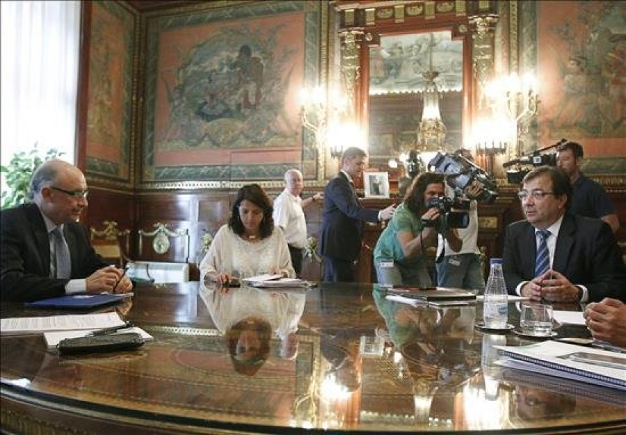 Montoro: Las deudas de todas las Comunidades y Ayuntamientos están fiscalizadas