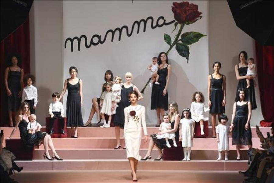 La "mamma" de los años 60 inspira a Dolce Gabbana
