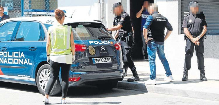 La Policía da por desarticulada una red de tráfico de hachís con los arrestos en Arousa