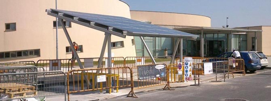 SADA-El BNG considera que los paneles solares en la Casa da Cultura constituyen “un auténtico adefesio”
