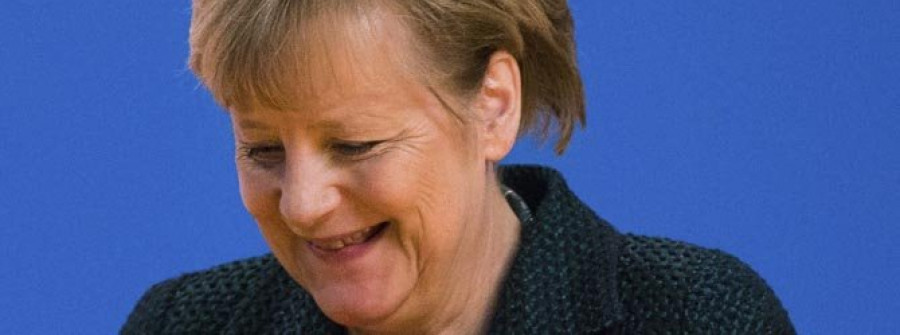 La CDU reelige en bloque a Merkel, antídoto contra la crisis y la izquierda